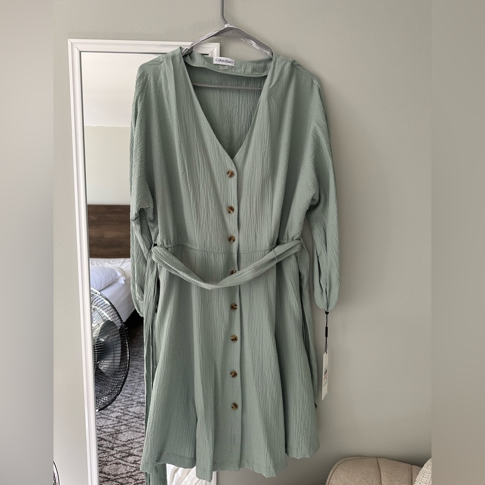 NWT Calvin Klein Long Sleeve Dress